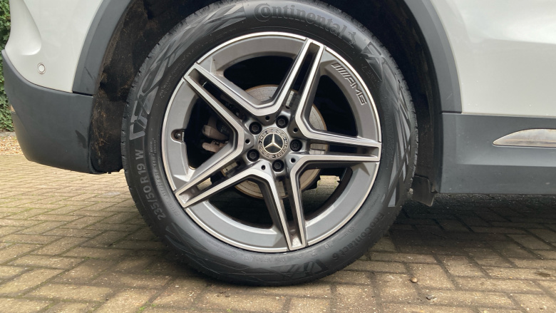 Mercedes-Benz GLA 200d AMG Line Premium Plus 5dr Auto Diesel Hatchback